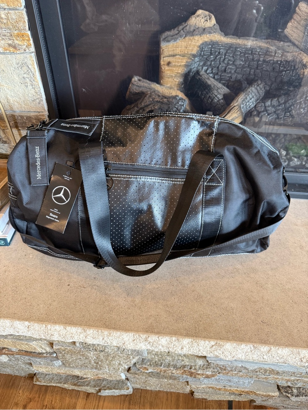 BRAND NEW Mercedes-Benz Black Hand Shoulder Weekender Travel Duffle Bag